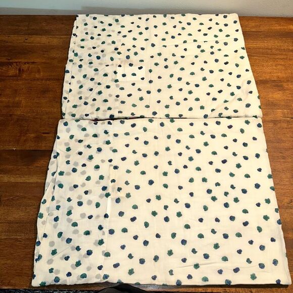 Anthropologie Pillow Sham Set (2) 20 x 26 - Picture 2 of 3